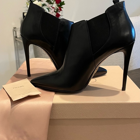 Prada booties size 40 - Picture 6 of 10